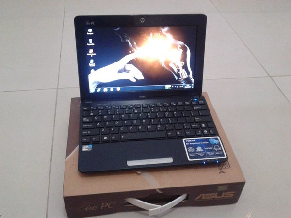 ASUS Eee PC 1015PX 