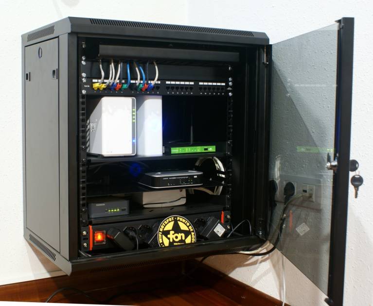 fungsi casing cpu