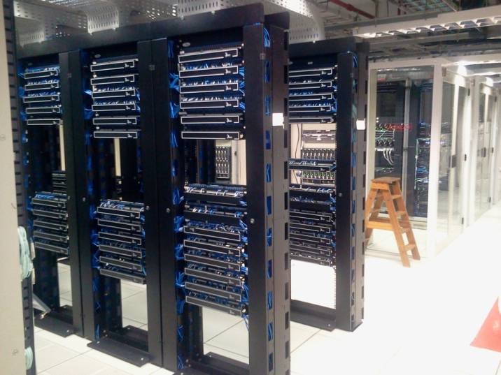 Tips Memilih Spesifikasi Komputer Server